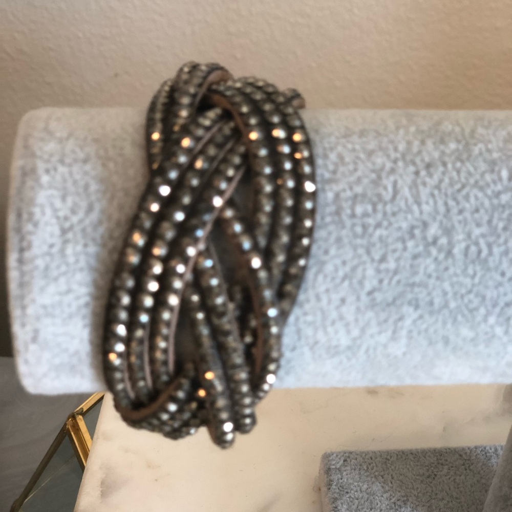 Leather bracelet
